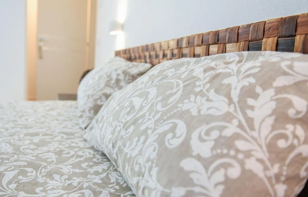 Guest house Tatta & Nanna Rooms Oliena Italy